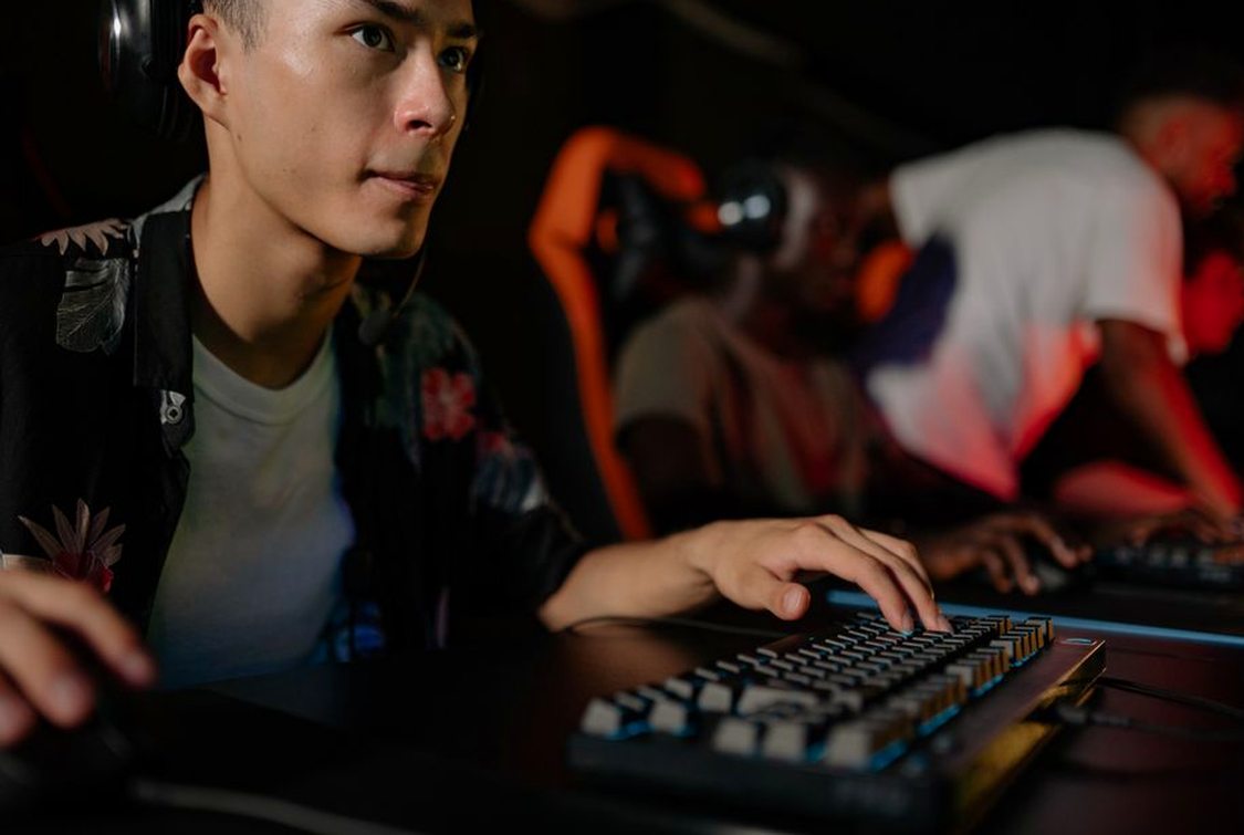 poker ăn thua đủ